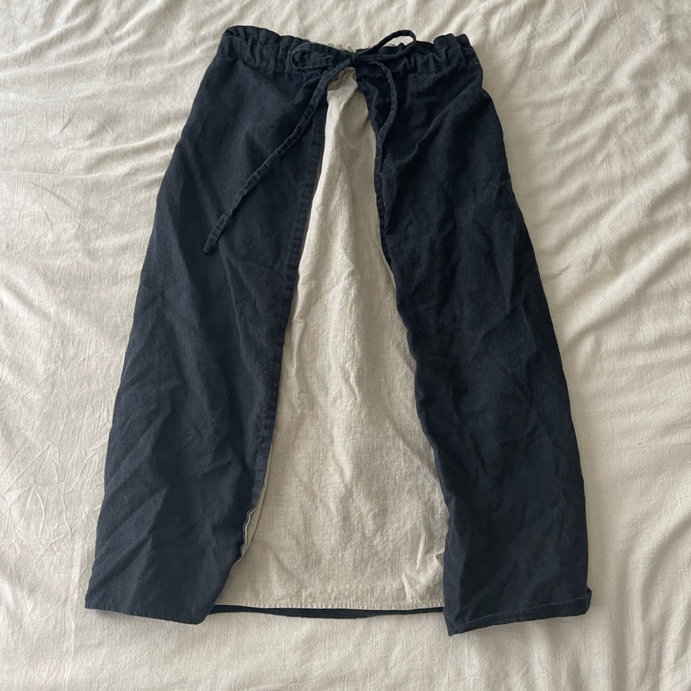 Ovate reversible skirt